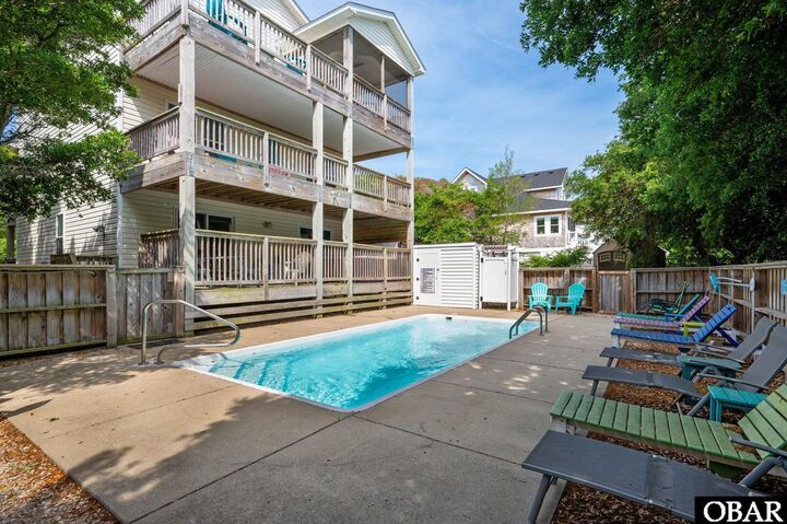 Property Photo:  4309 N Croatan Highway  NC 27949 