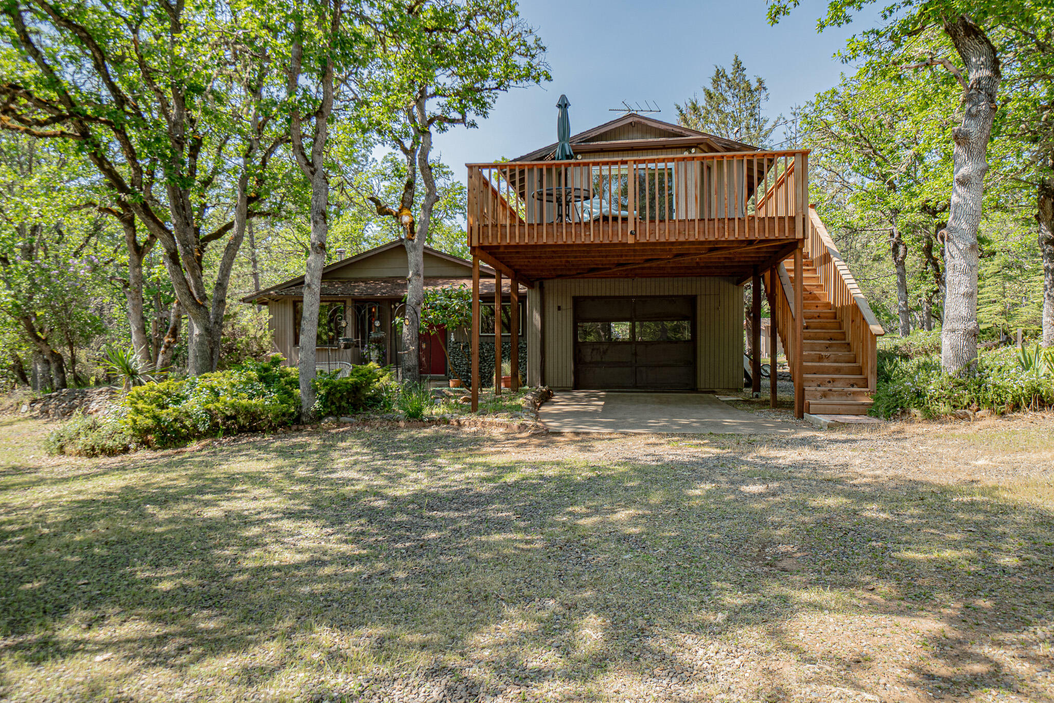 Property Photo:  255 China Gulch Road  OR 97530 