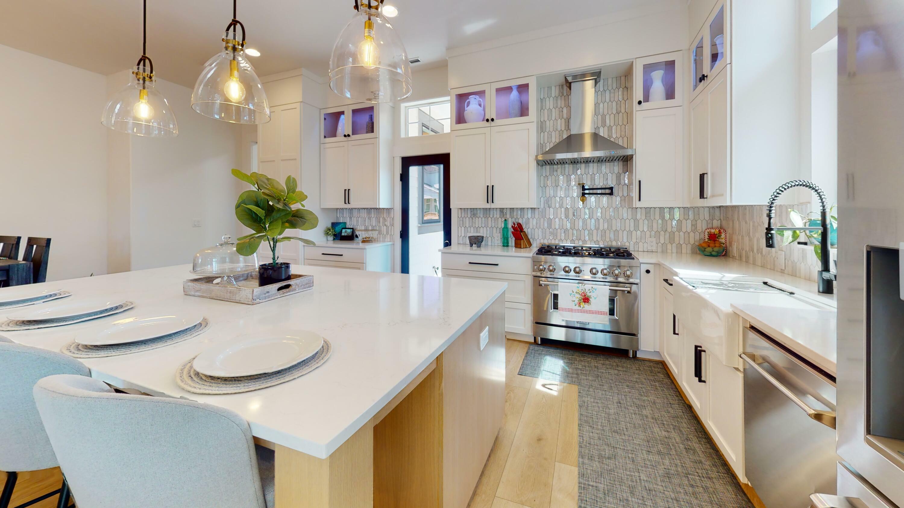 Property Photo: 282 W Lundgren Mill Drive OR 97759