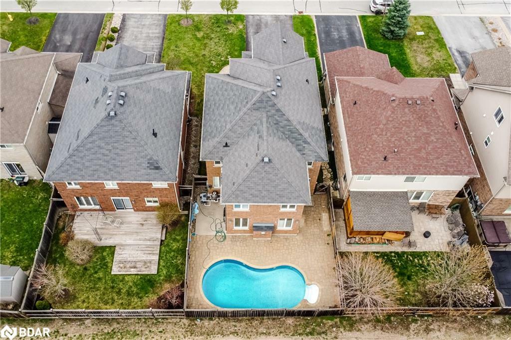 Property Photo: 13 Auburn Court ON L4N 6G9