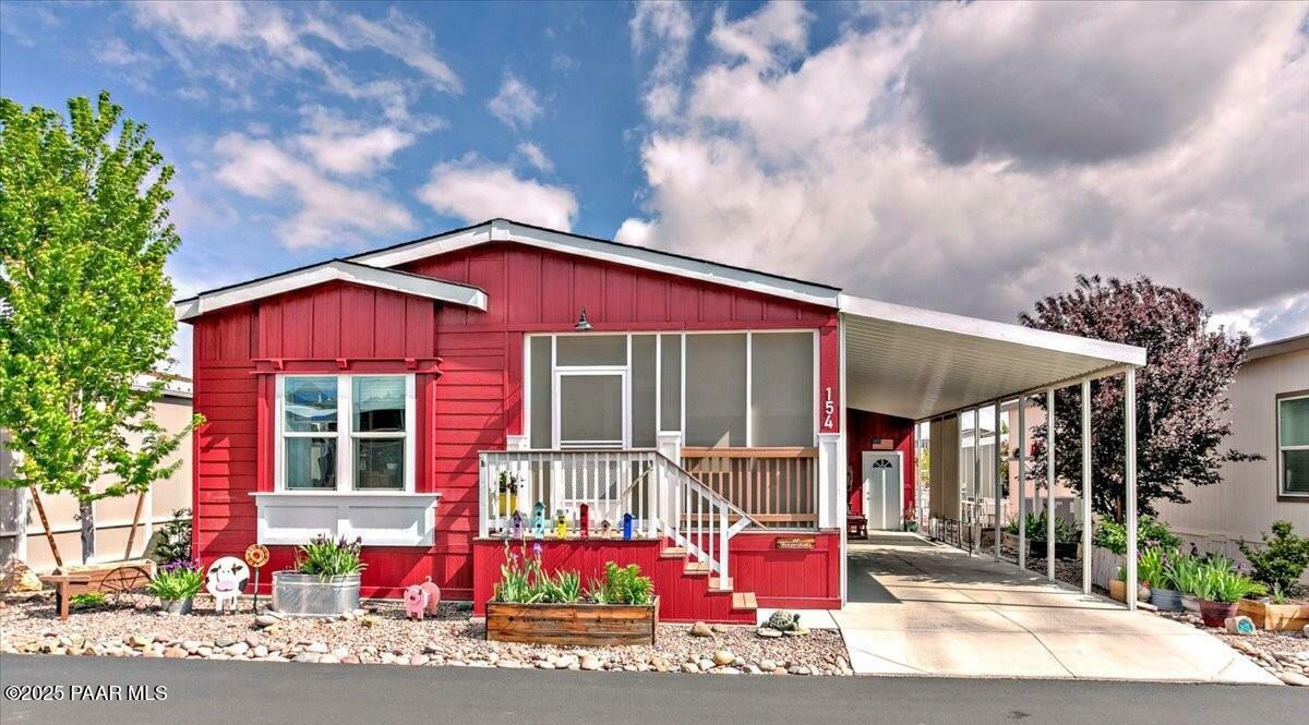 Property Photo: 11350 E Sarah Jane Lane 154 AZ 86327