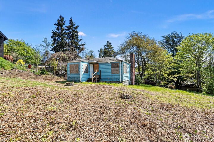 Property Photo:  2356 S Graham Street  WA 98108 