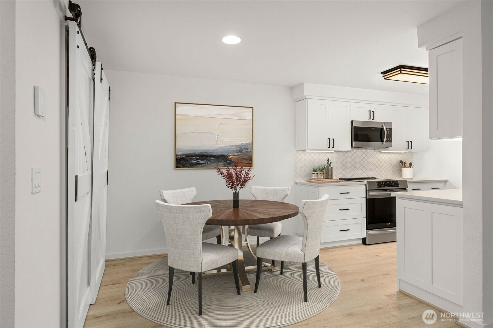 Property Photo: 916 3rd Avenue A101 WA 98033