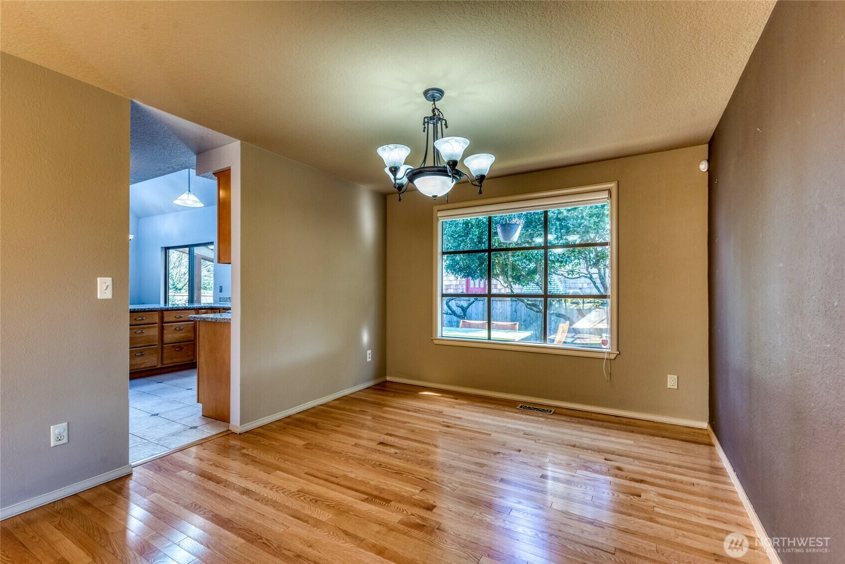 Property Photo: 7534 21st Avenue NE WA 98115