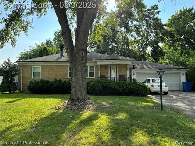 2371 Briggs Street  Waterford Twp MI 48329 photo