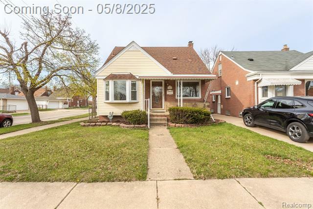 Property Photo: 882 Stewart Avenue MI 48146