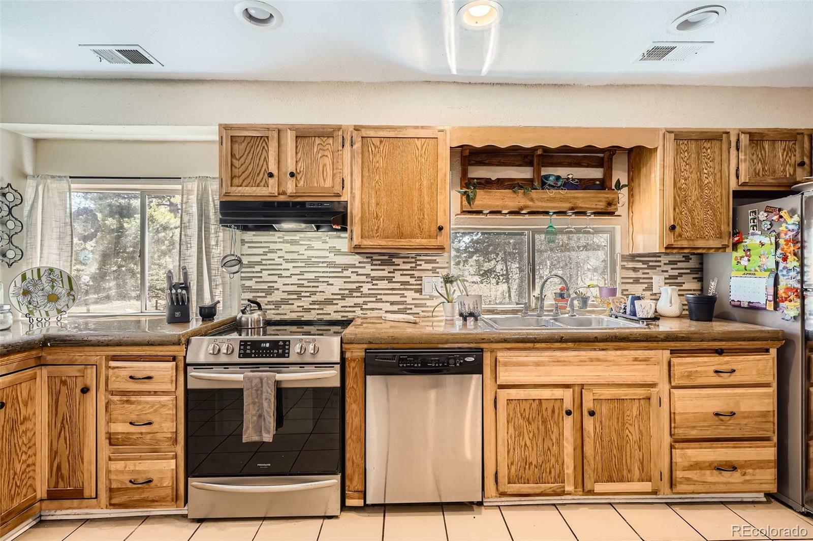 Property Photo: 33 L Road CO 80403