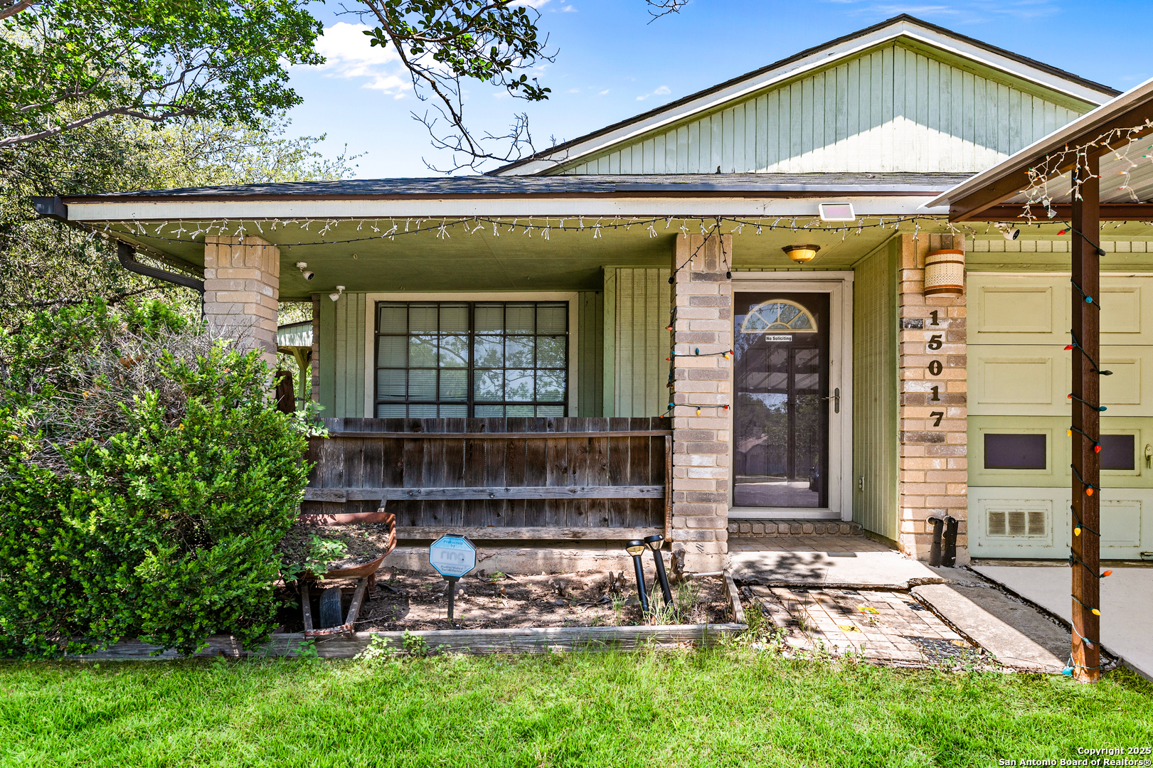 Property Photo: 15017 Baycliff TX 78233