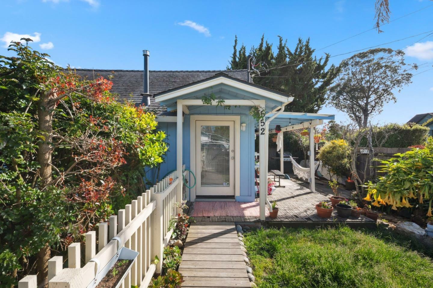 Property Photo: 552 14th Avenue CA 95062