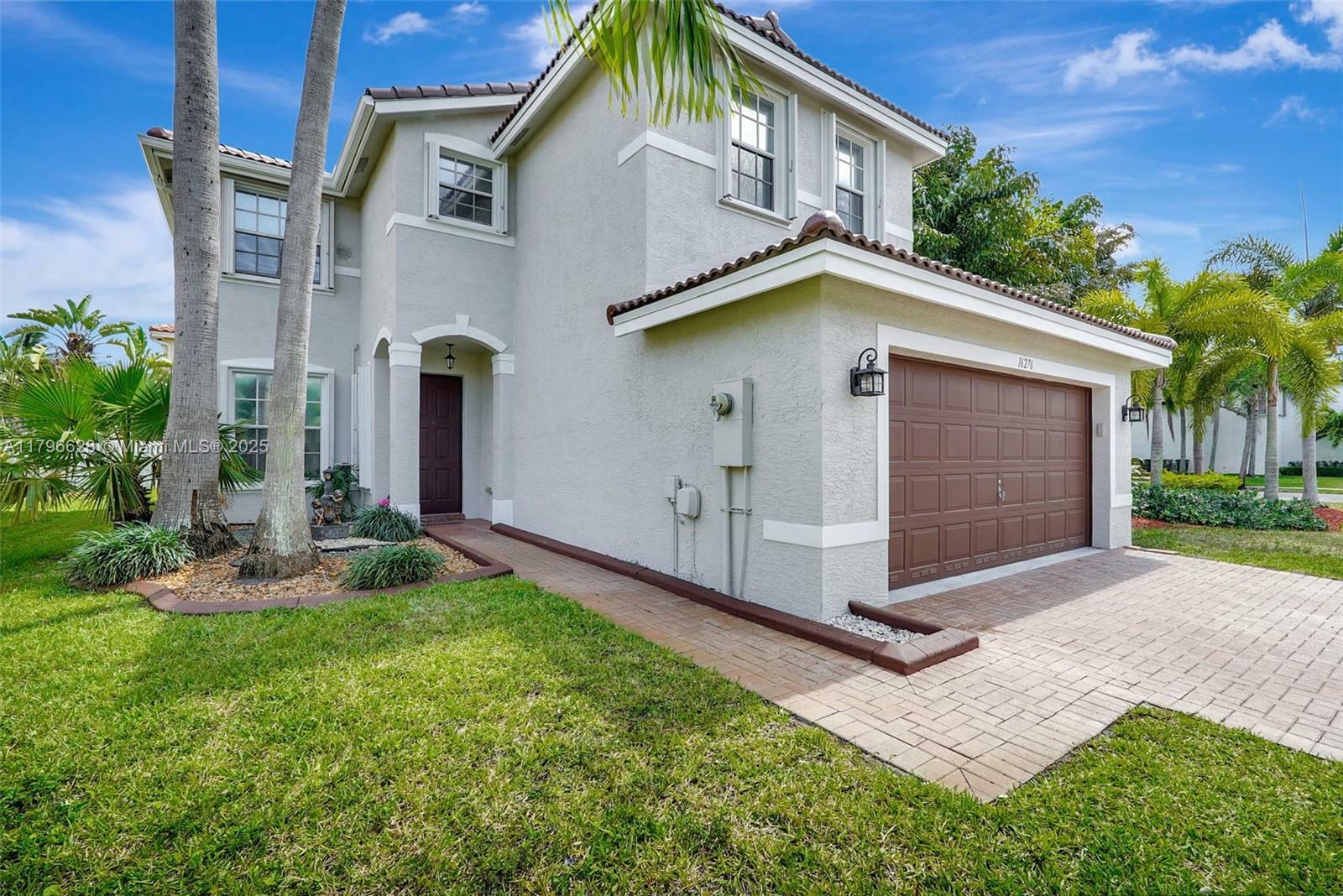 Property Photo: 16276 SW 29th St FL 33027