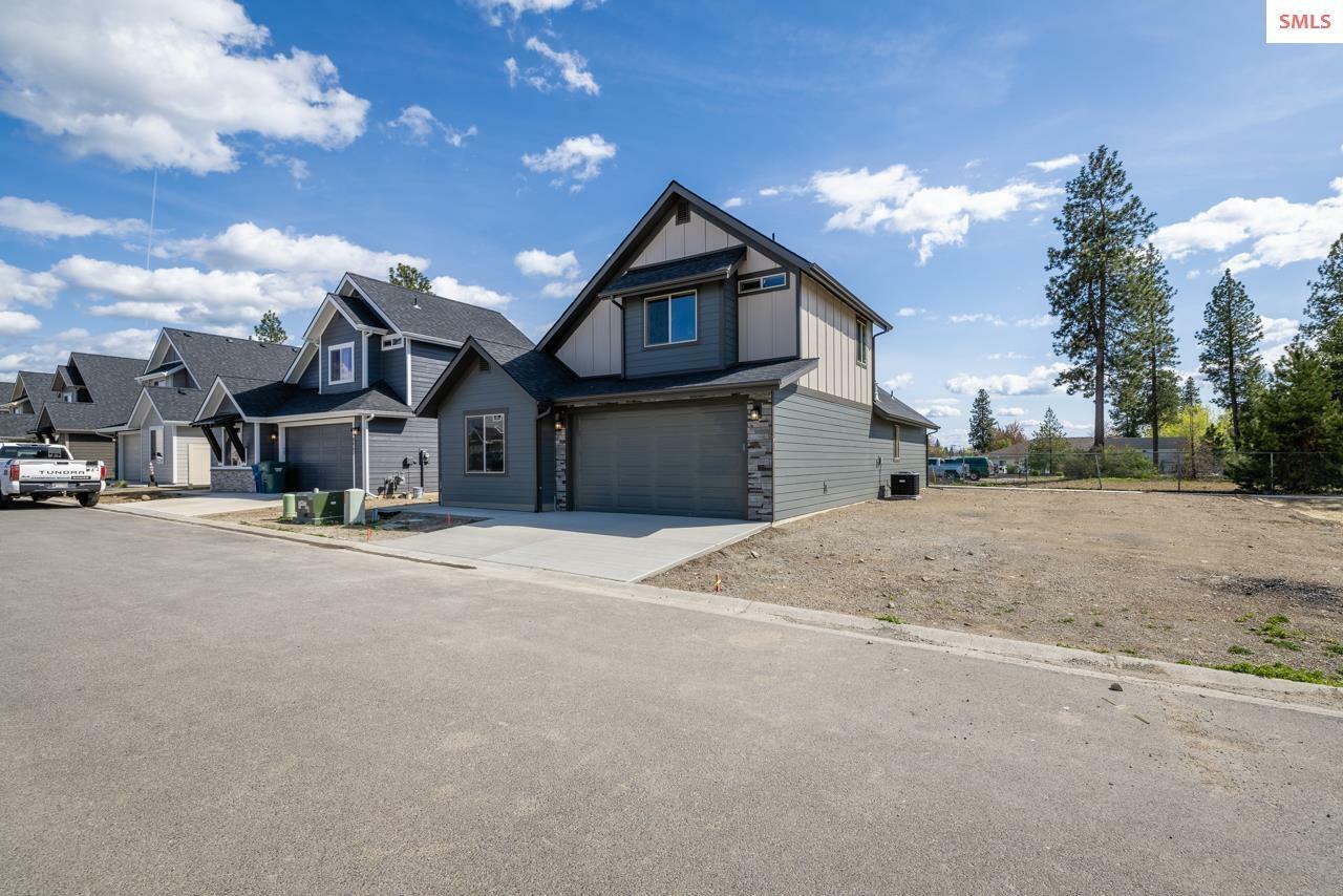 Property Photo: 8444 N Snowflake Ln ID 83835