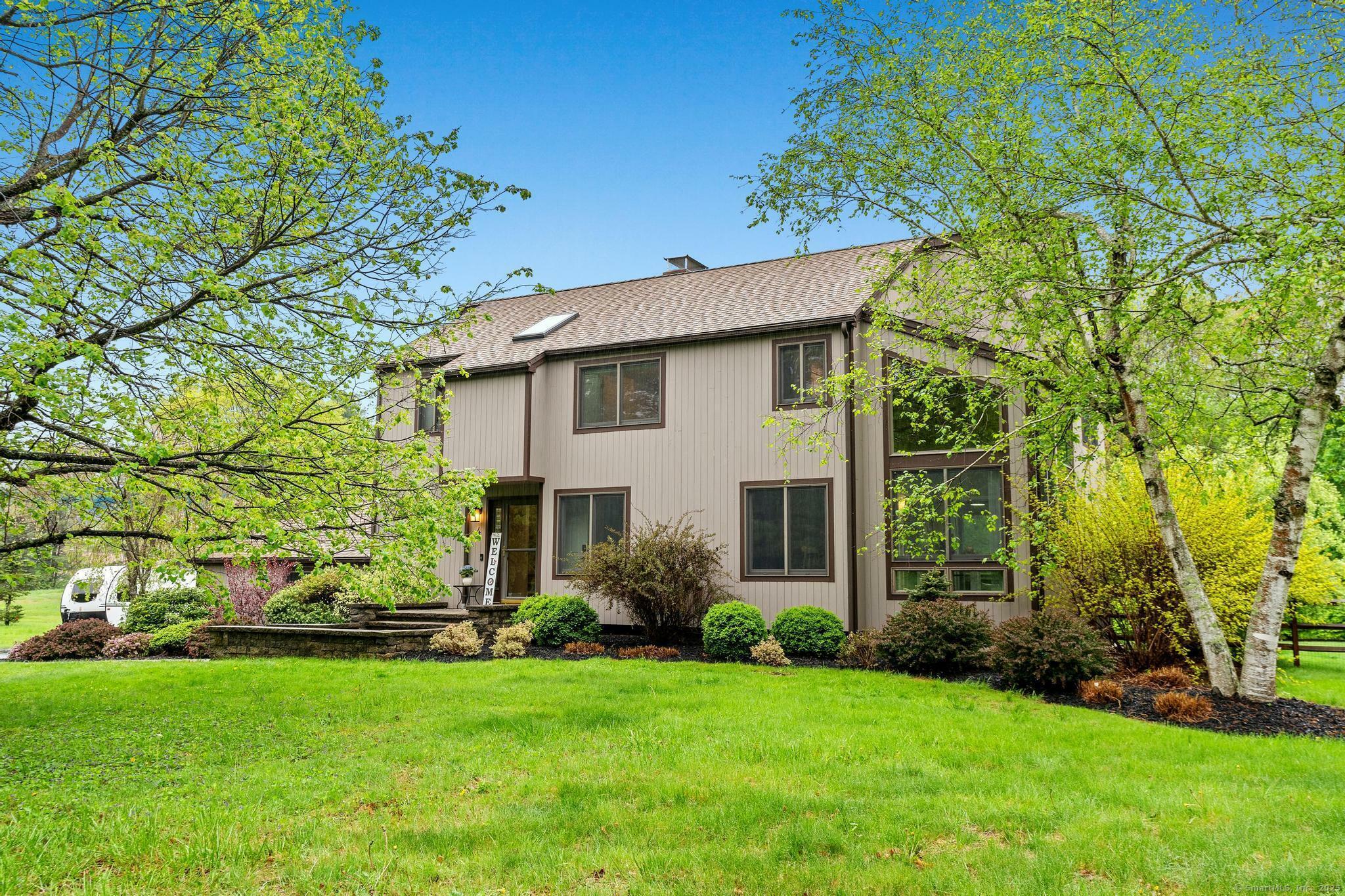 Property Photo:  4 Smokey Ridge Road  CT 06070 