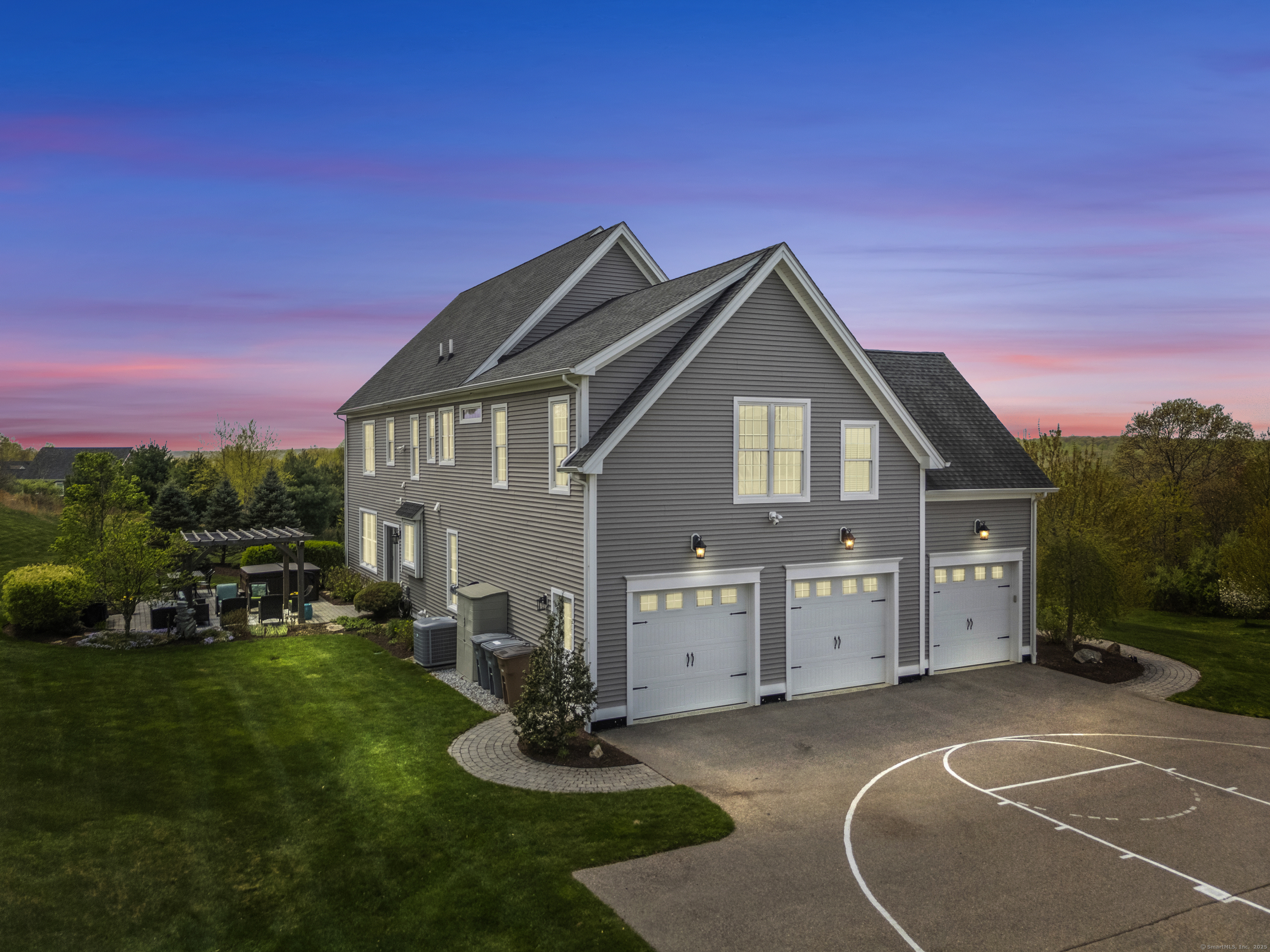 Property Photo: 20 Peach Lane CT 06333