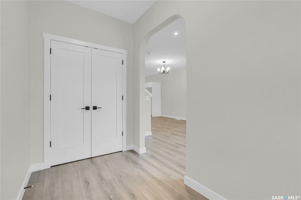 Property Photo: 206 Leskiw Lane SK S7V 0G5