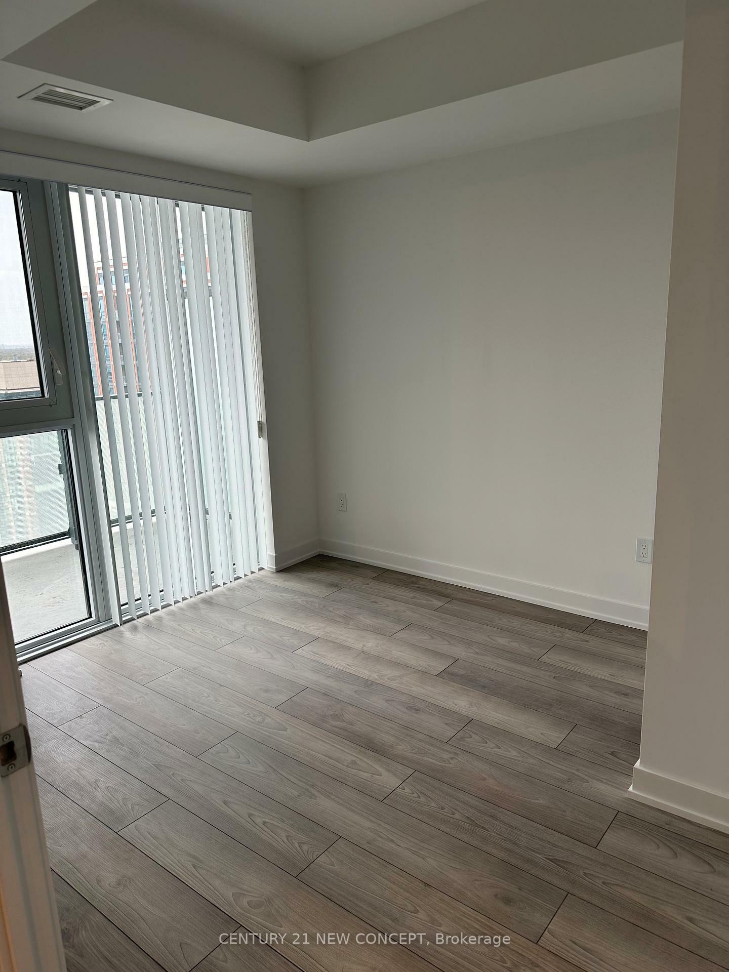 Property Photo: 8 Tippett Road 1402 ON M3H 0E7