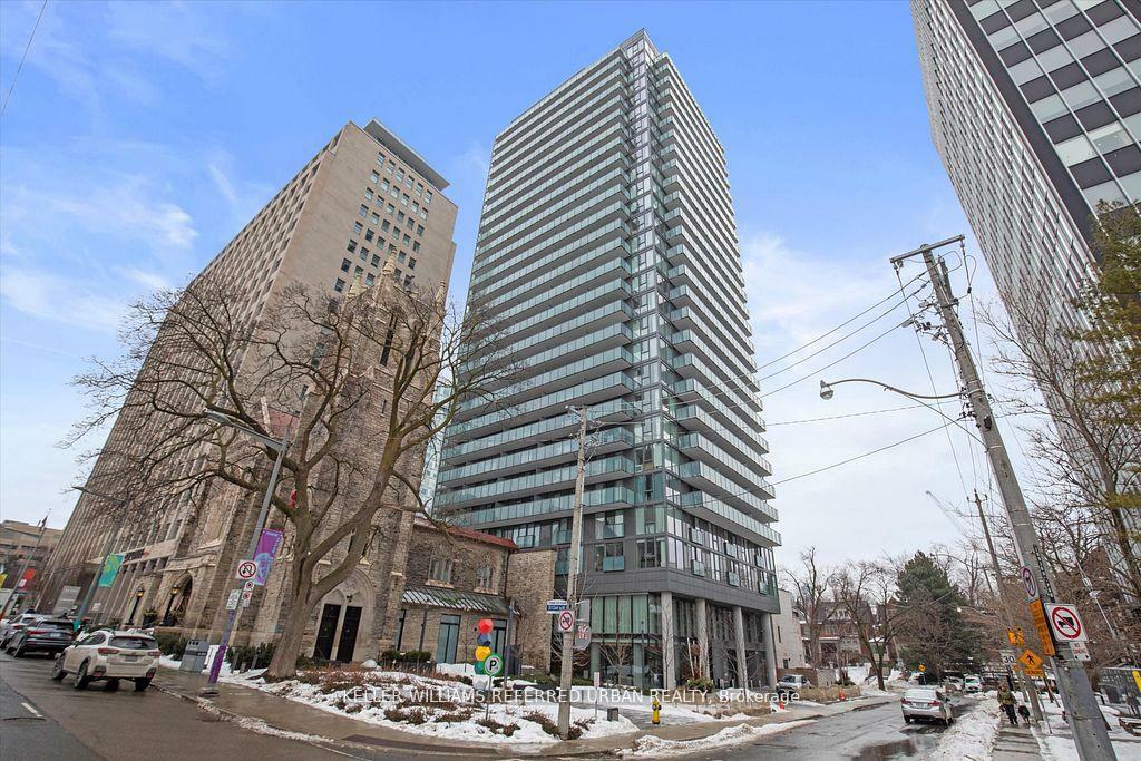 Property Photo: 99 Foxbar Road 1510 ON M4V 2G5