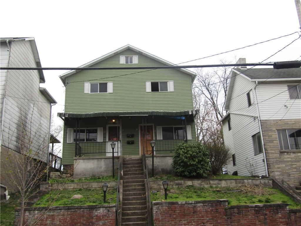 Property Photo: 411 E Francis Ave PA 15425