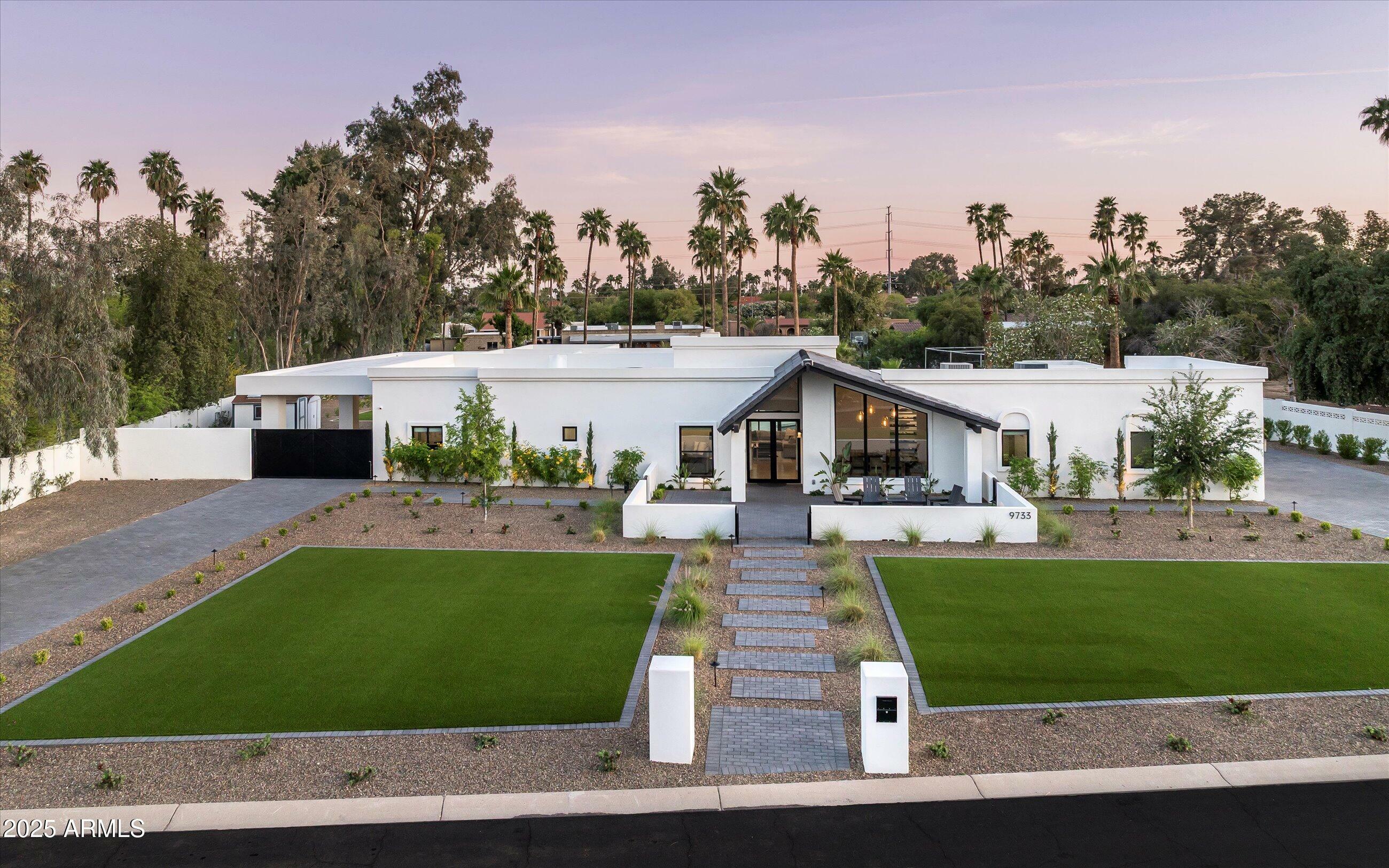 Property Photo: 9733 E Clinton Street AZ 85260