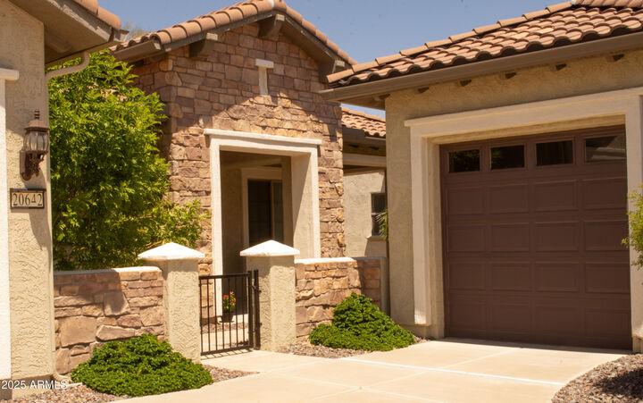 Property Photo:  20642 N 268th Drive  AZ 85396 