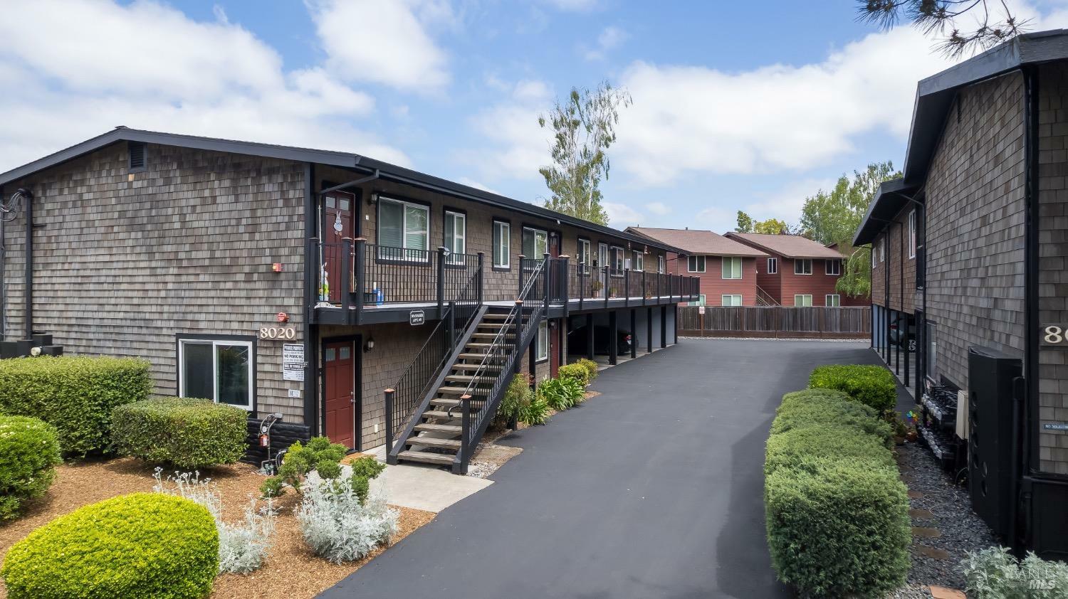 8020 Beverly Drive  Rohnert Park CA 94928 photo