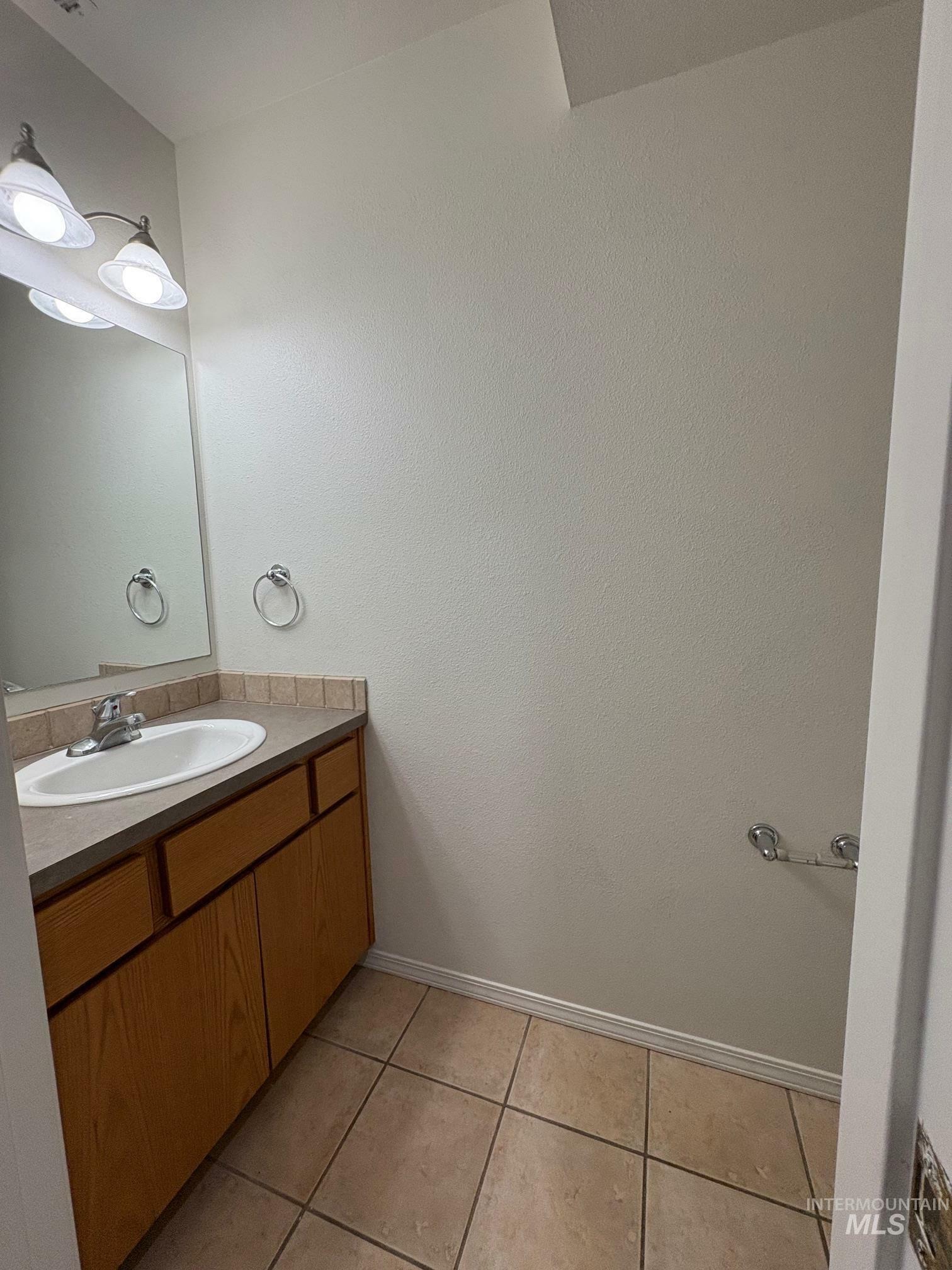 Property Photo: 2513 Valley View Ct. ID 83501