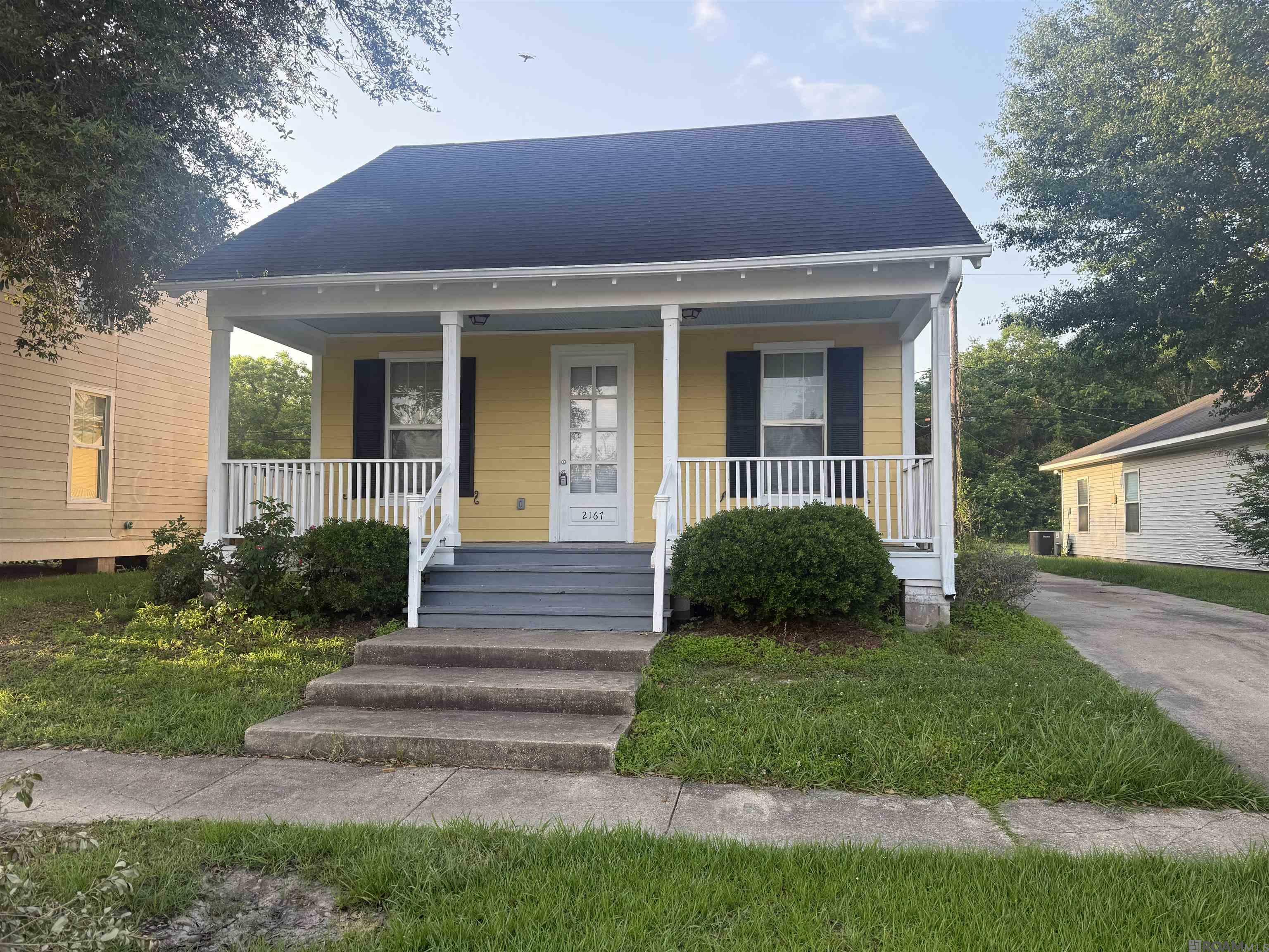 Property Photo: 2167 St Croix Ave LA 70810