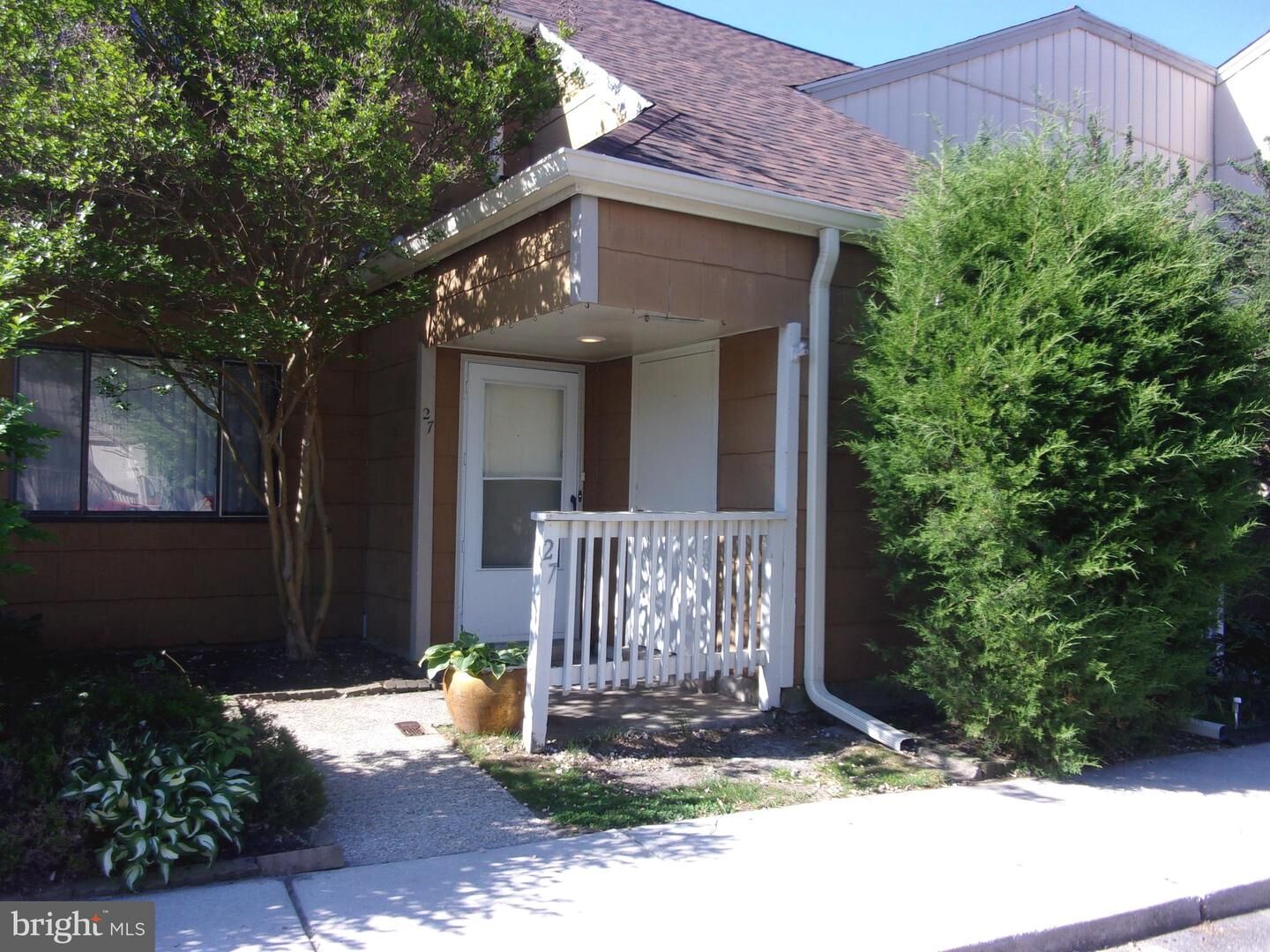 Property Photo: 27 Chiswick Drive NJ 08021