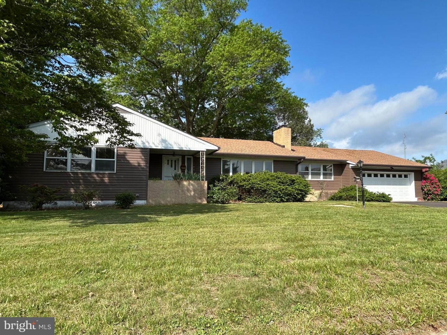 Property Photo: 104 Cherry Street DE 19963