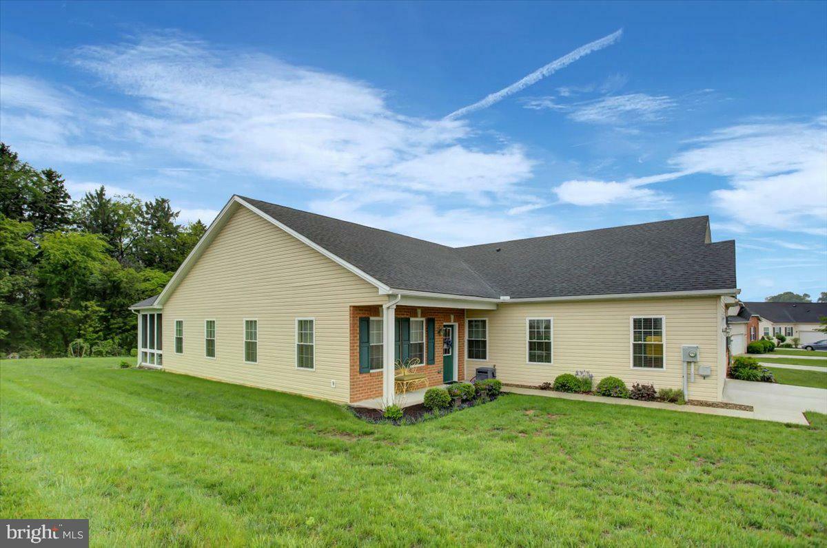 Property Photo: 3245 Portrait Way PA 17202