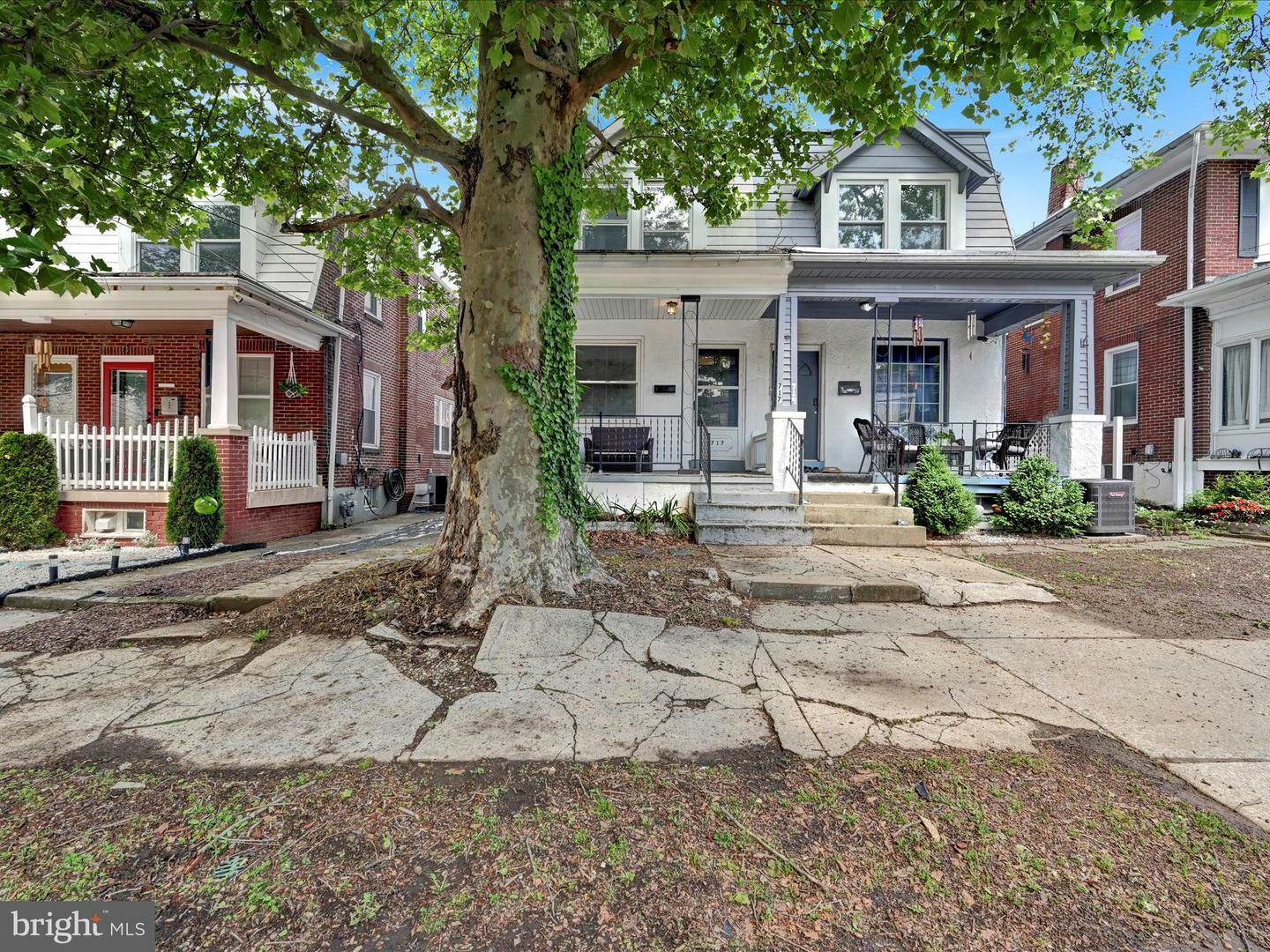 Property Photo: 717 Crescent Avenue PA 19605