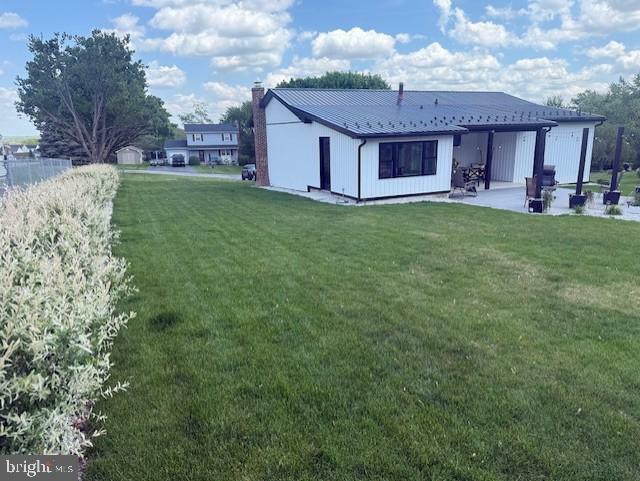 Property Photo: 1607 Wanda Drive PA 17331