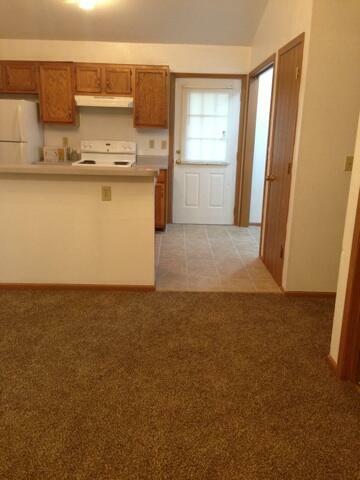Property Photo: 2504 Carnatation Dr MO 65202