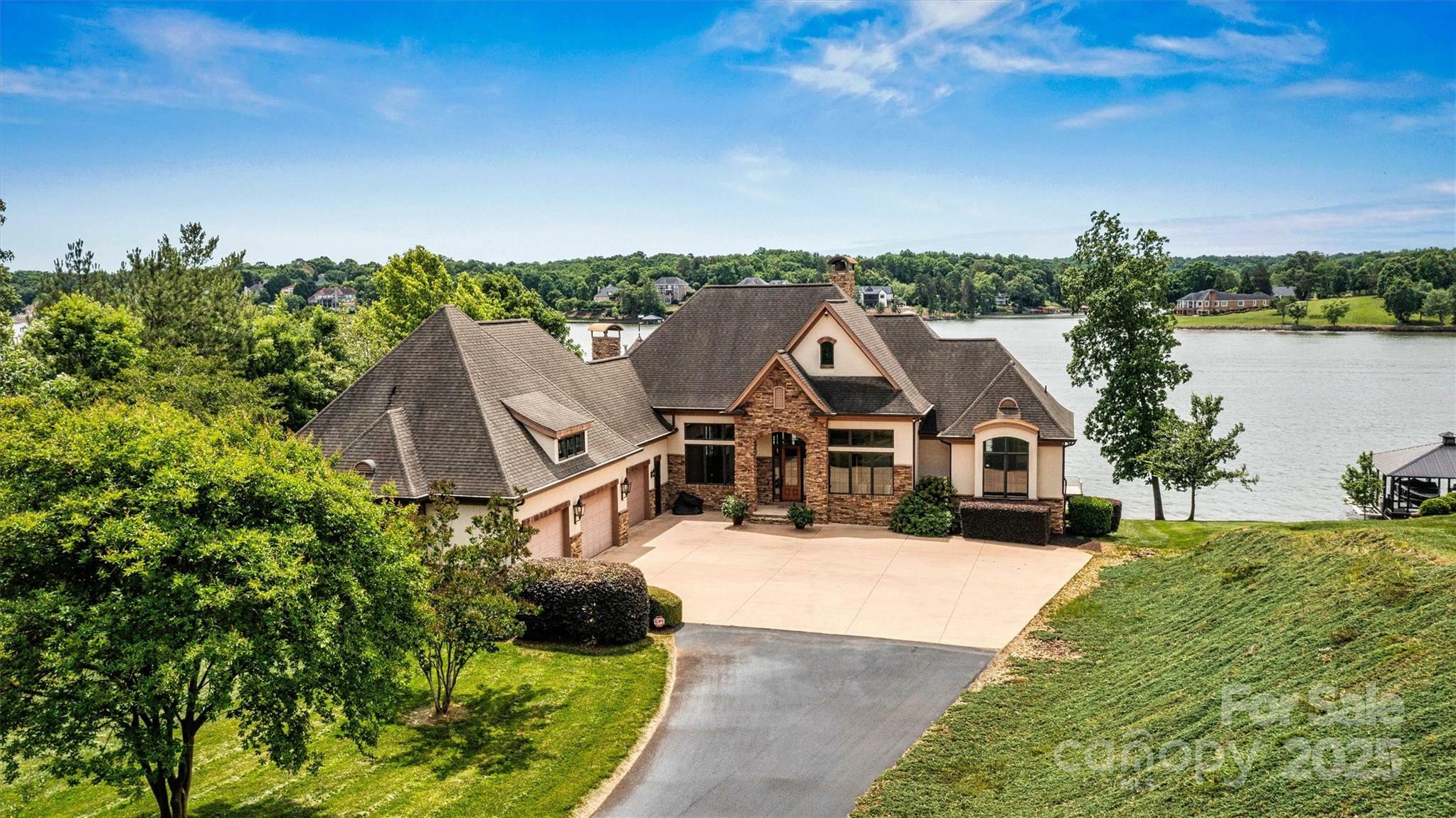 Property Photo: 6205 Plantation Pointe Drive NC 28630