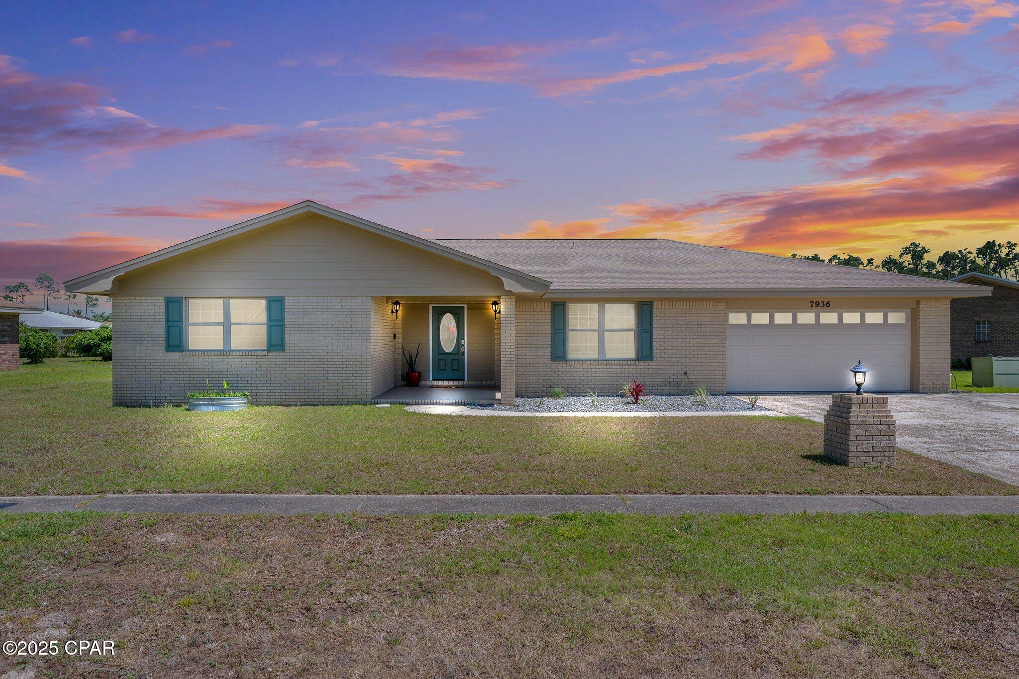 Property Photo: 7936 Betty Louise Drive FL 32404