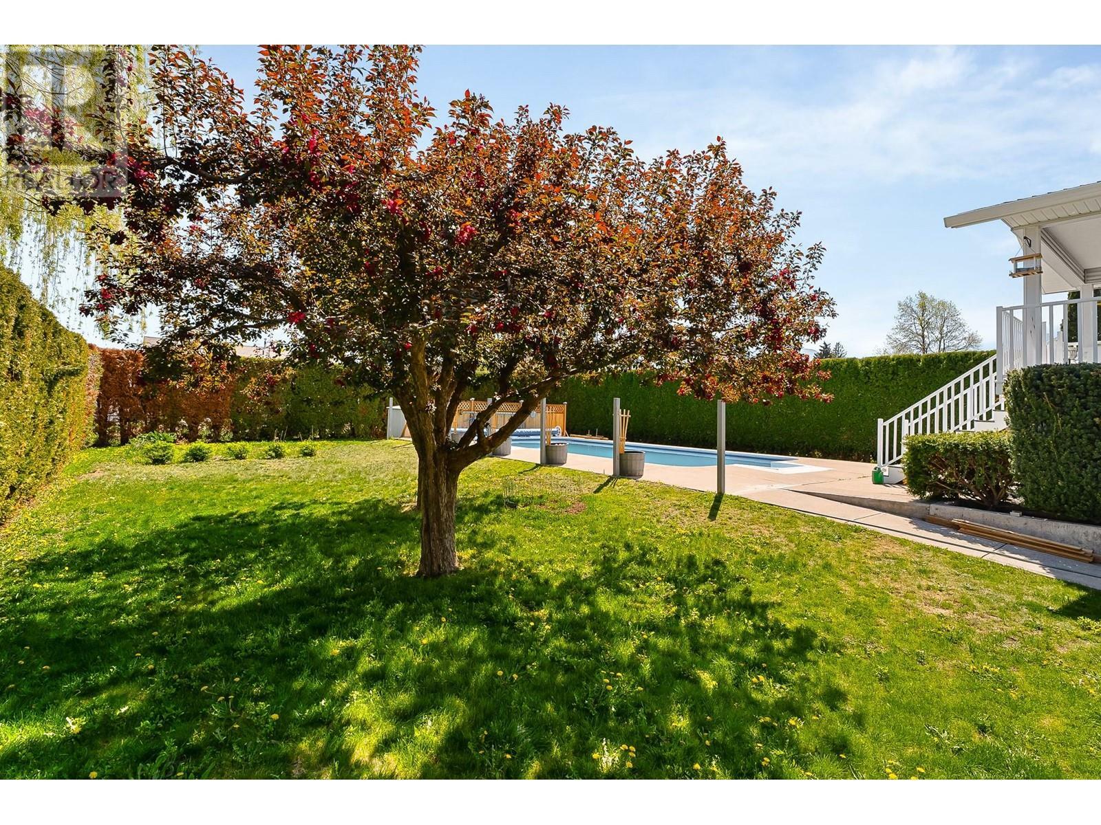 Property Photo: 2300 Langley Street BC V1K 1R6