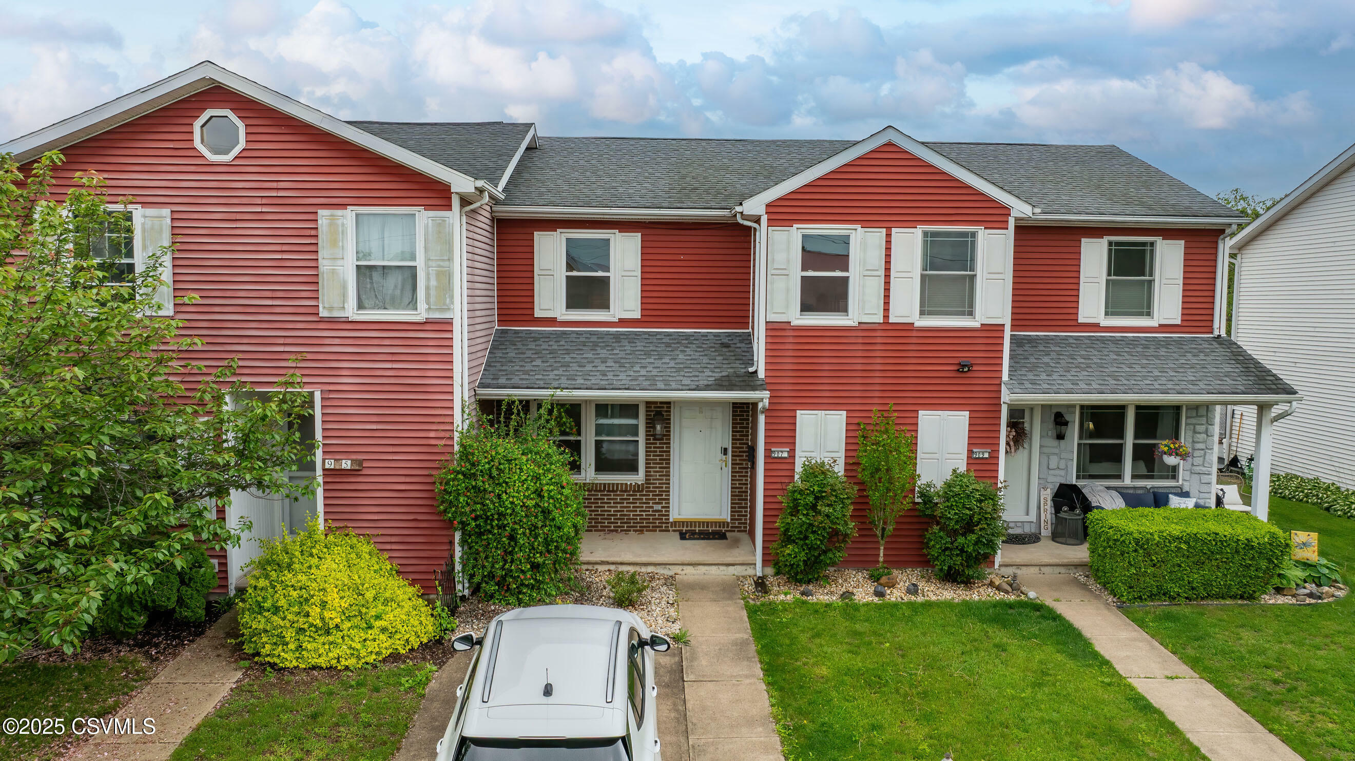 907 Iron Street  Bloomsburg PA 17815 photo