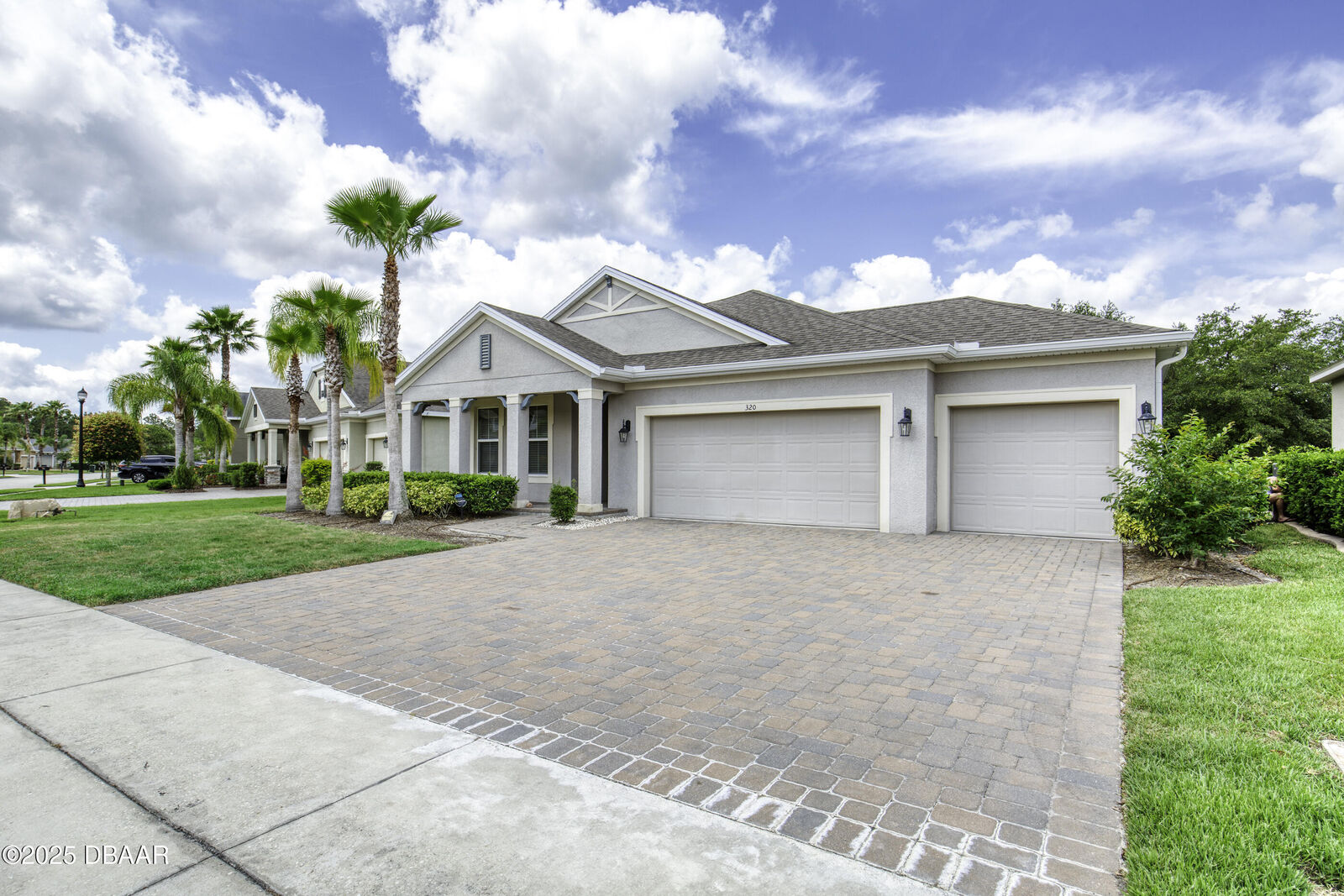 Property Photo: 320 Wentworth Avenue FL 32124