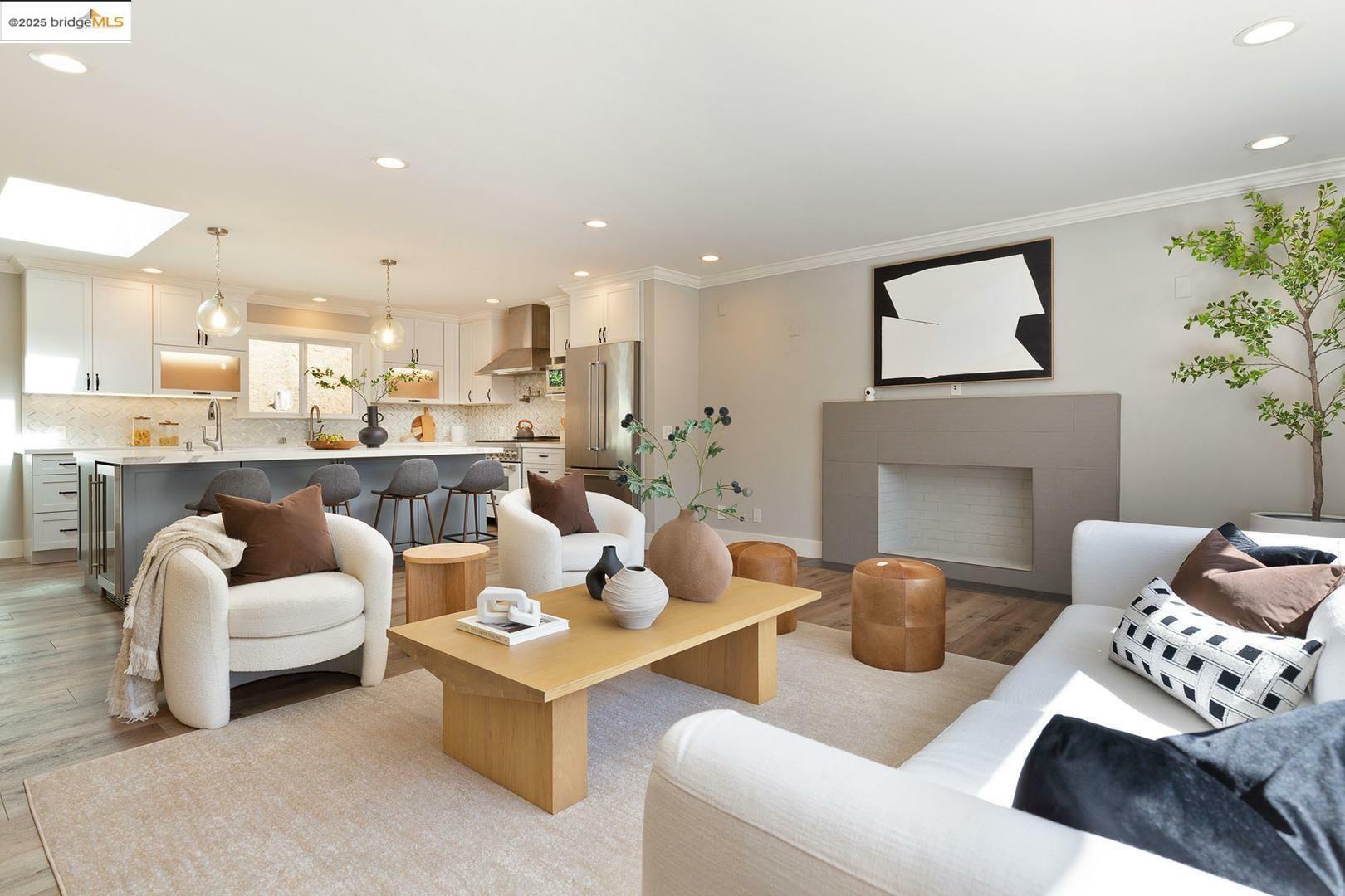 Property Photo: 298 Elysian Fields Dr CA 94605