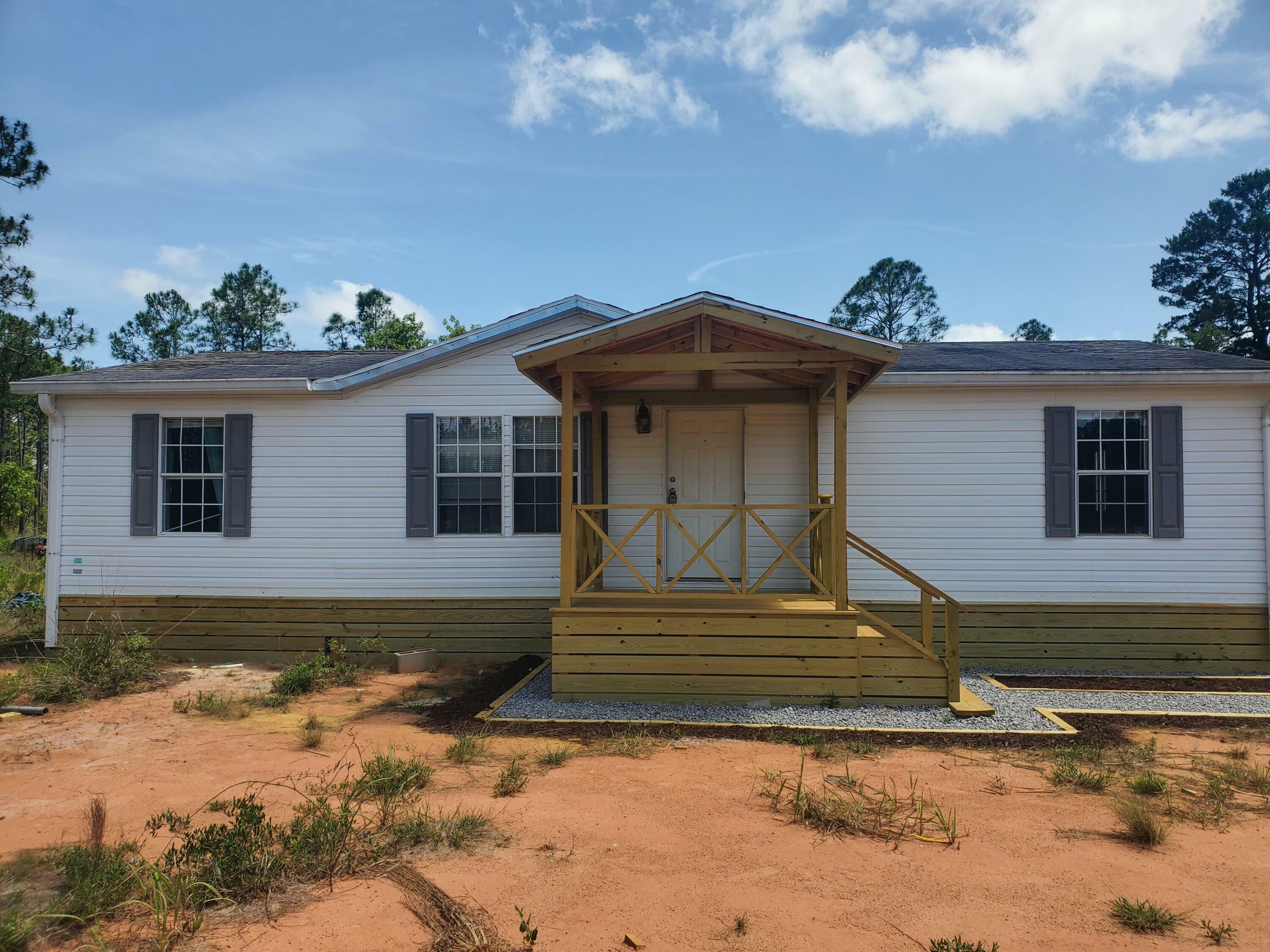 Property Photo: 157 Pine Lane FL 32439