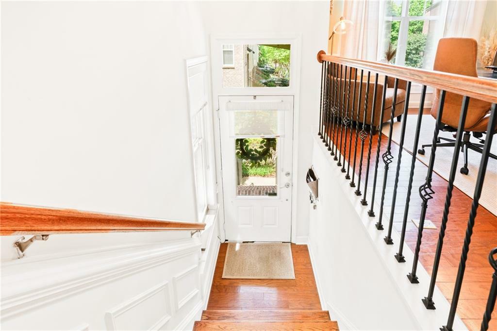 Property Photo: 1996 Cobblestone Circle NE GA 30319