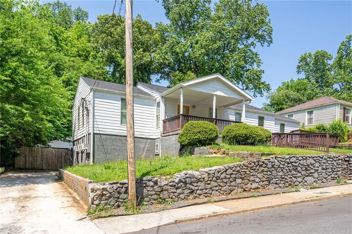Property Photo:  217A Birch Street  GA 30354 