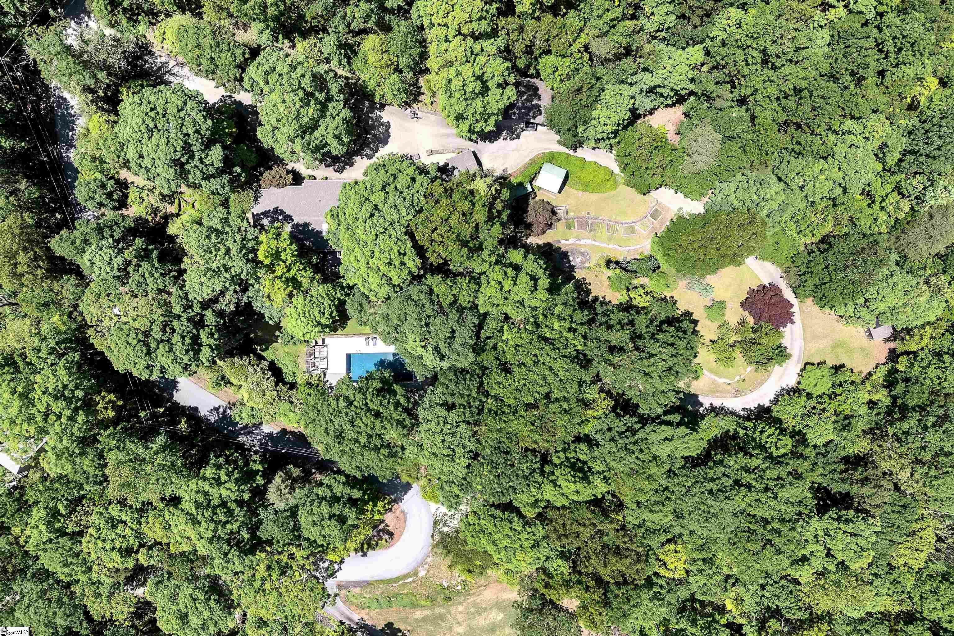 Property Photo: 404 Audubon Road SC 29609
