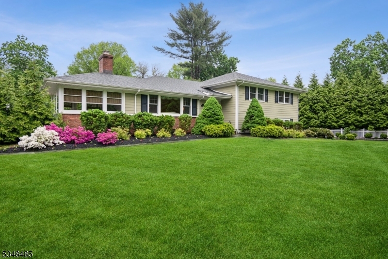 Property Photo: 7 Crestview Ave NJ 07940