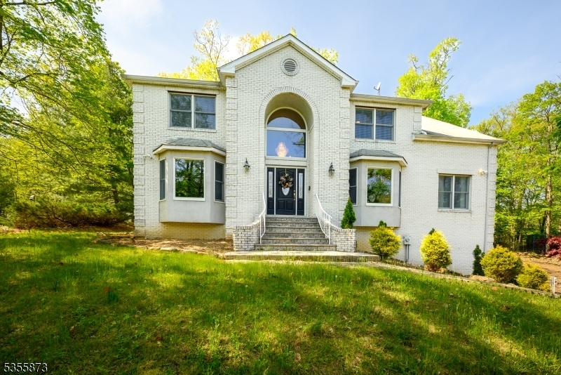 315 Emerson Ln  Berkeley Heights Twp. NJ 07922 photo