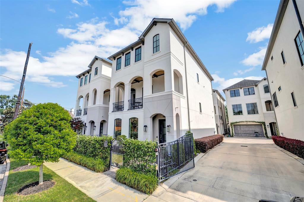 Property Photo: 7119 Janet Street TX 77055