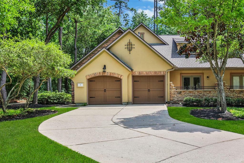Property Photo: 3 Cobble Gate Place TX 77381