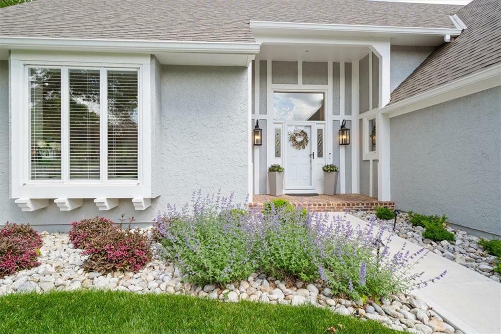 Property Photo:  11317 El Monte Street  KS 66211 