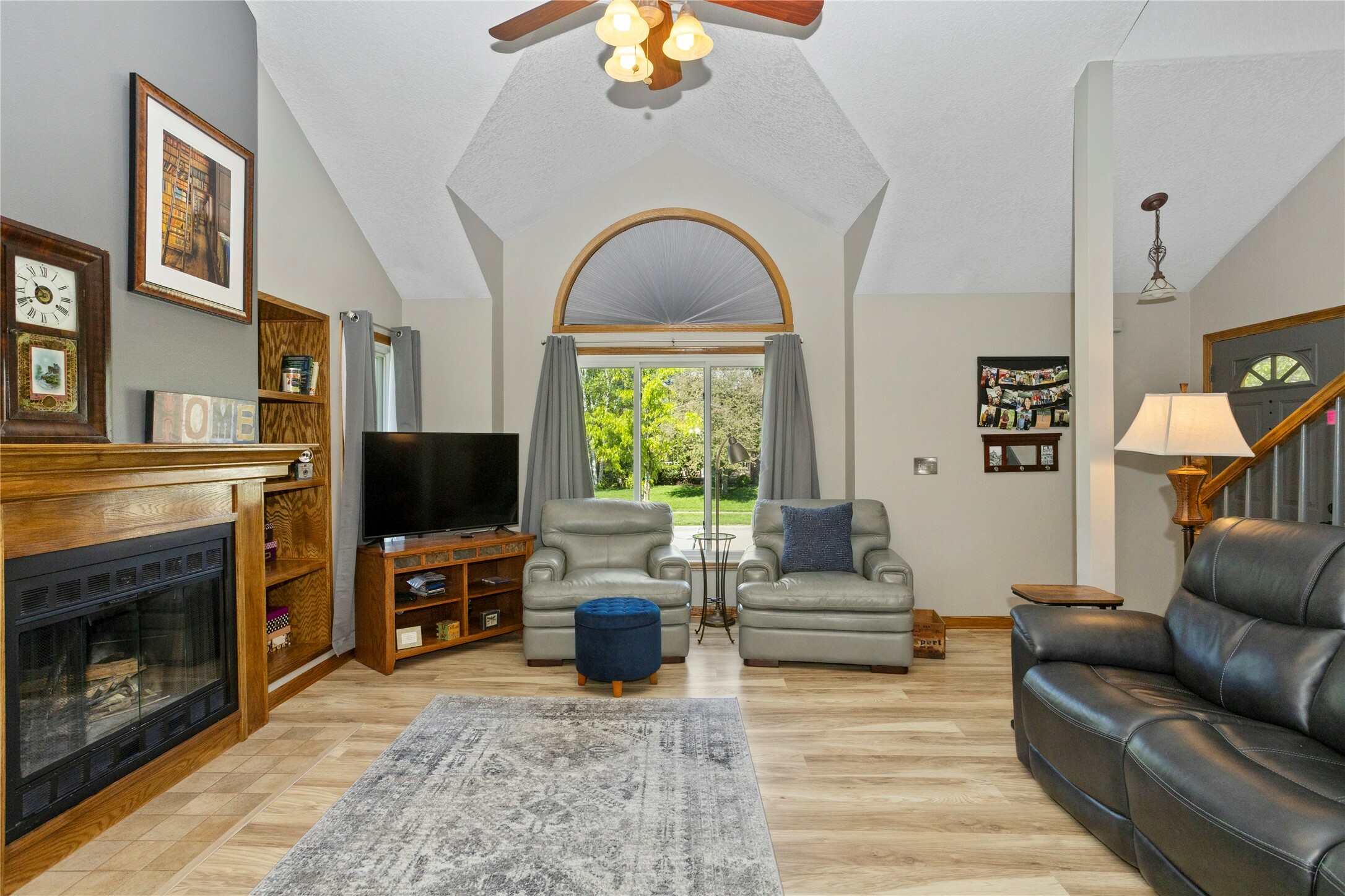 Property Photo: 421 31st Street IA 50265