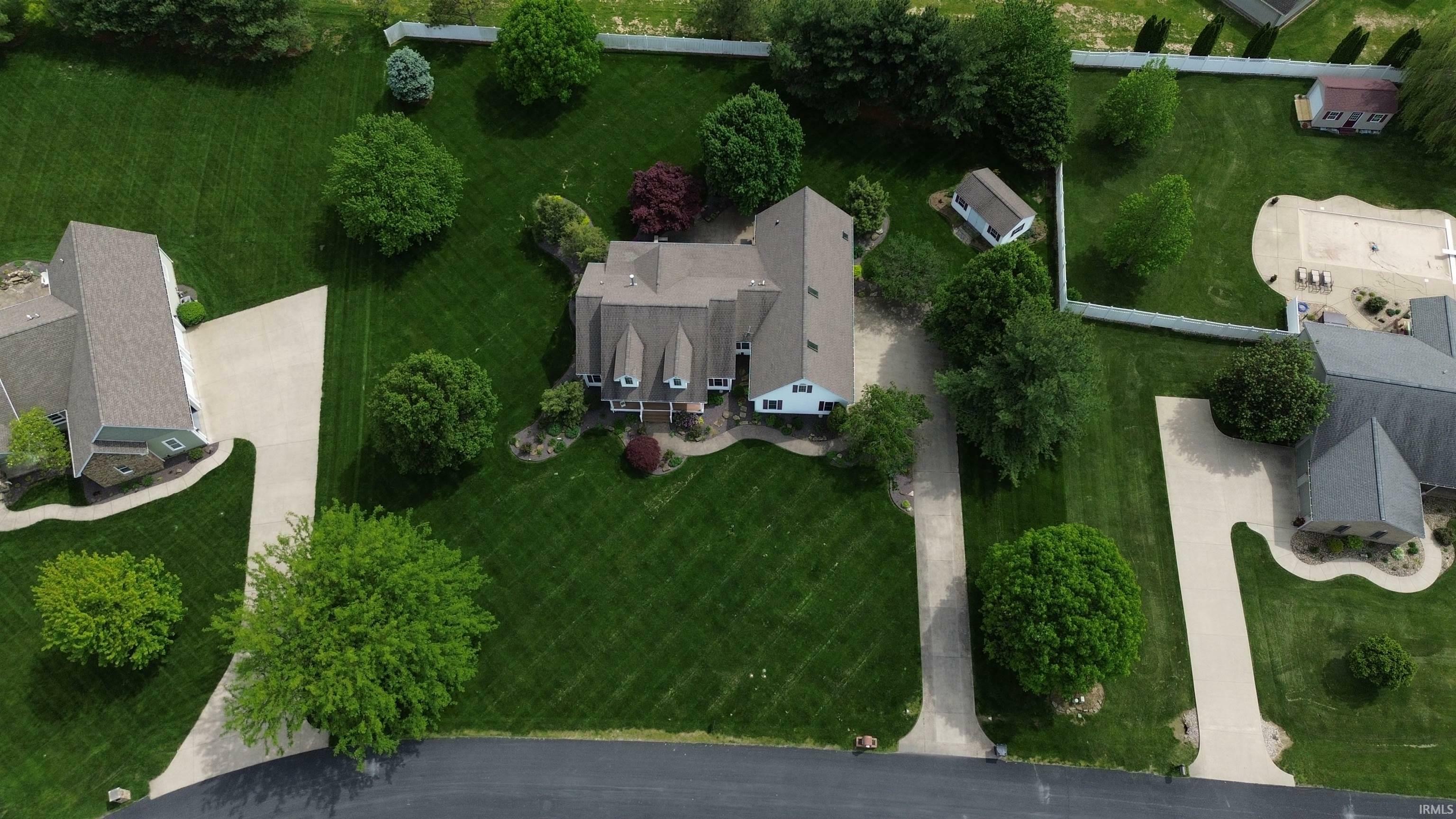 Property Photo: 488 N Hyde Park Drive IN 47591
