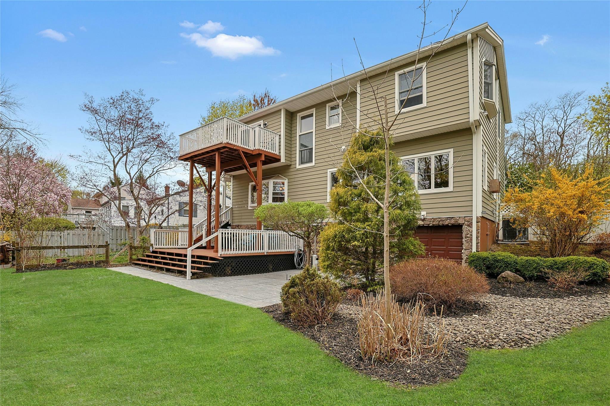 Property Photo: 182 N Magnolia Street NY 10965